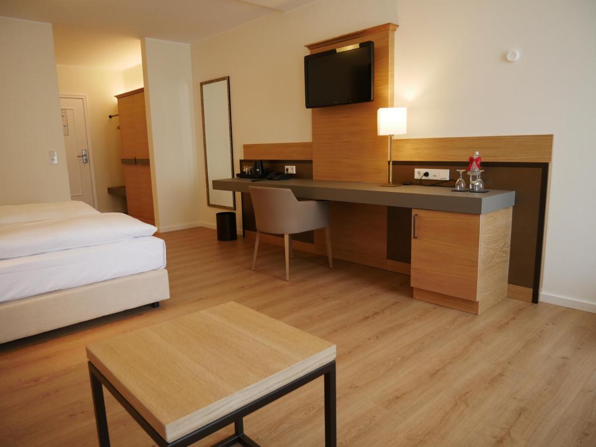 Landgasthof Hotel Hess Neuenstein  Dış mekan fotoğraf